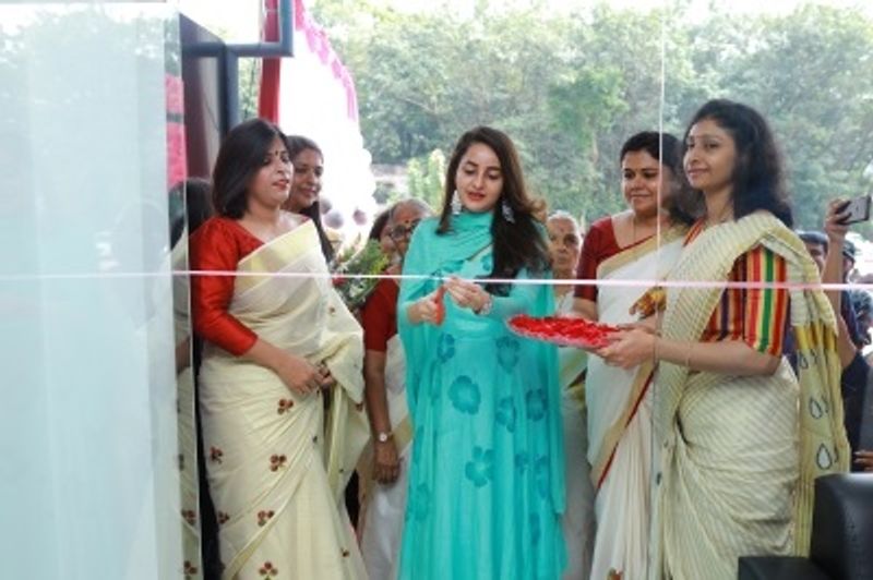 Glam Studios launches first salon in Kerala