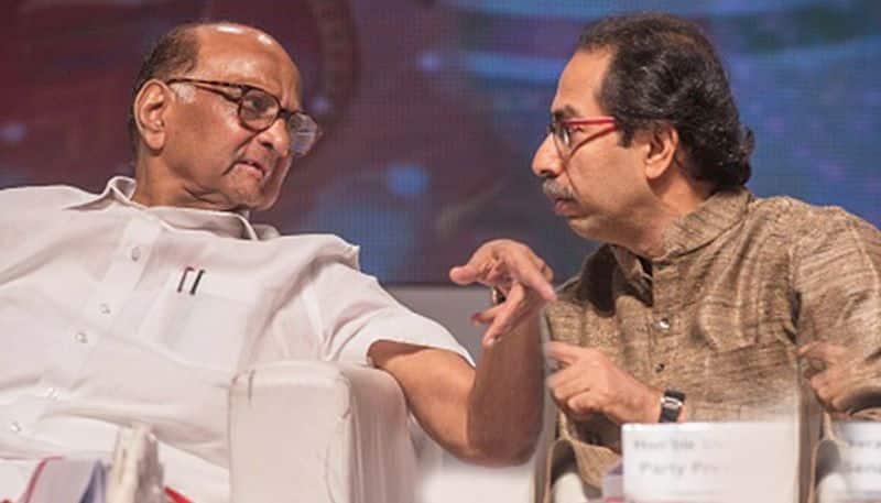 Maharashtra: Ahead of Congress-NCP-Shiv Sena talks, Uddhav Thackeray meets Sharad Pawar