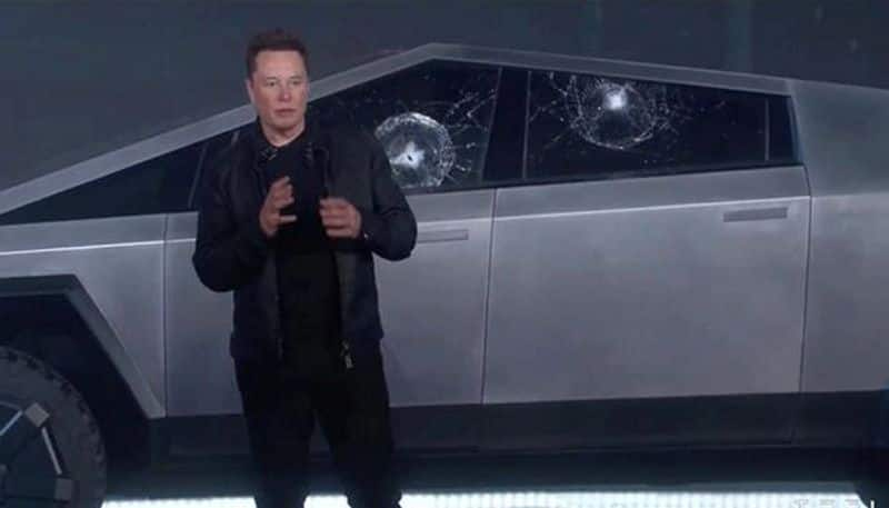 Tesla Cybertruck unbreakable glass breaks during launch