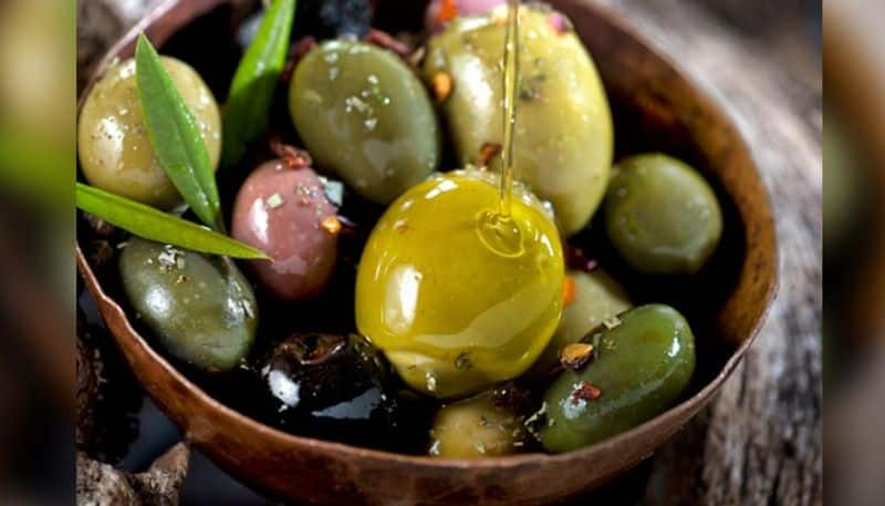 Is olive pomace oil healthy for Indian cooking? - bsb