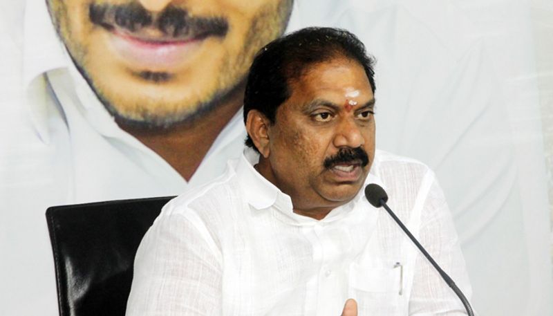 vijayawada mla malladi vishnu praises YSRCP government and ys jagan