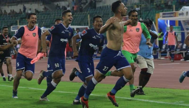 ISL 3 goals in injury time Chennaiyin FC edge Hyderabad