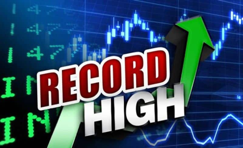 Sensex surges over 500 points to end at record high. Now, eyes 41,000