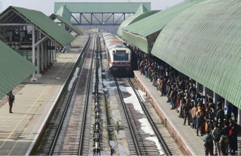 Train services restored completely in Kashmir Valley: Indian Railways