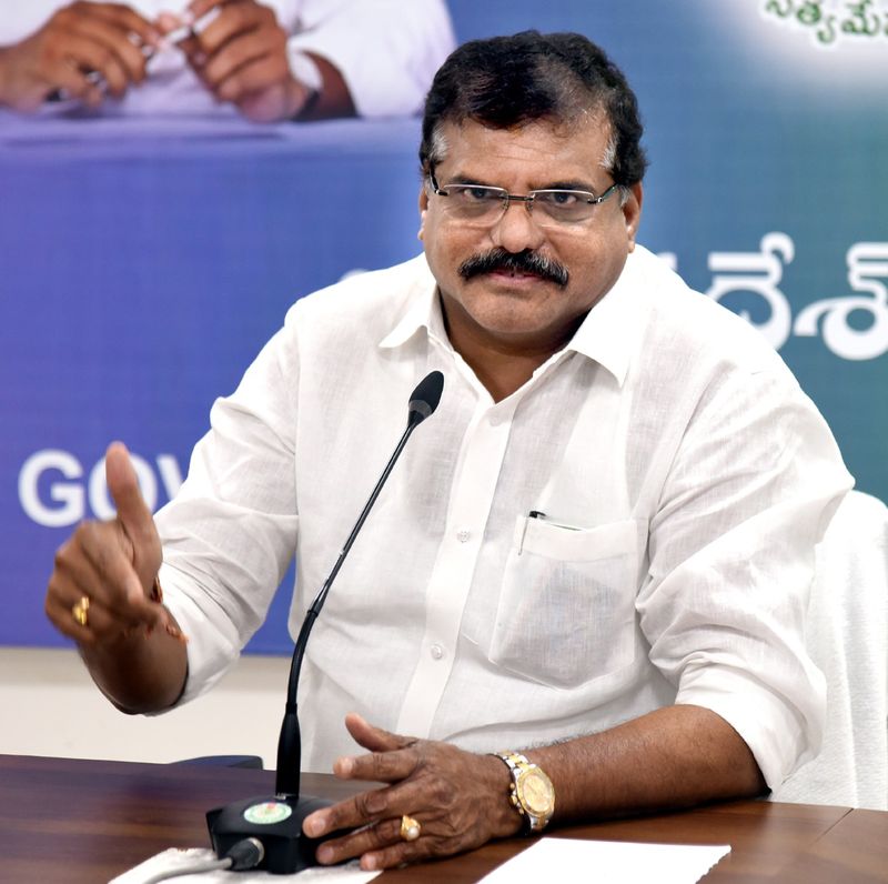 minister botsa satyanarayana sensational comments on ap three capitals