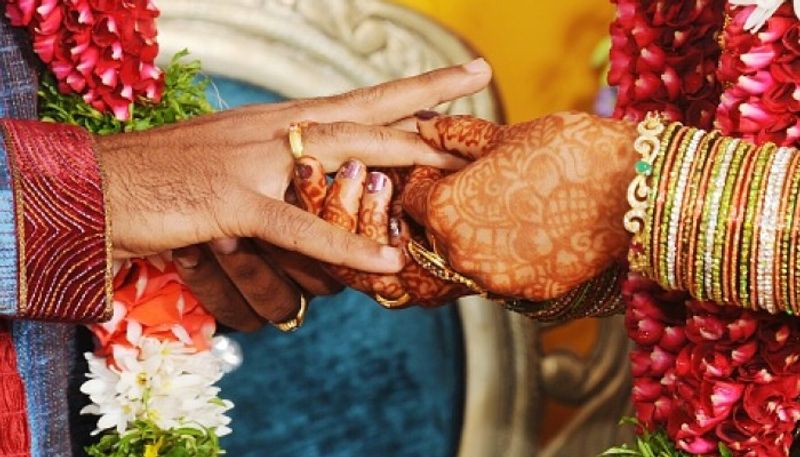 Astrological tips for happy married life