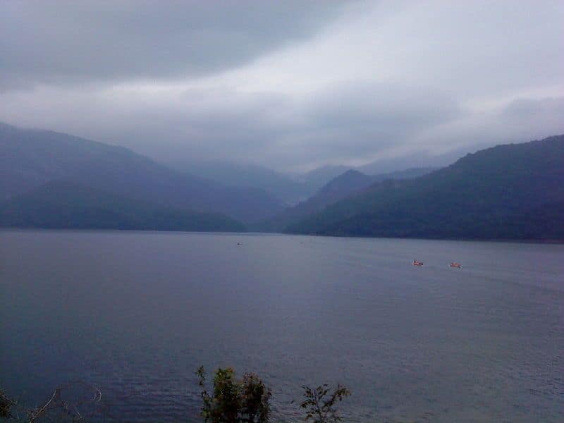 karaiyaaru dam reached its full capacity