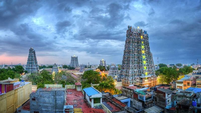 covid 19 vaccinated people allowed in Madurai Meenakshi Amman temple