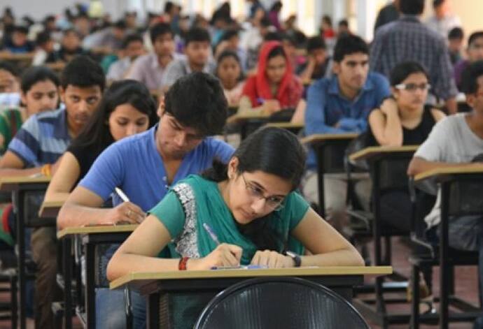 CUET UG 2022 Admit Card: सीयूईटी यूजी परीक्षा का एडमिट कार्ड जारी, ऑफिशियल वेबसाइट पर एक्टिव हुआ लिंक