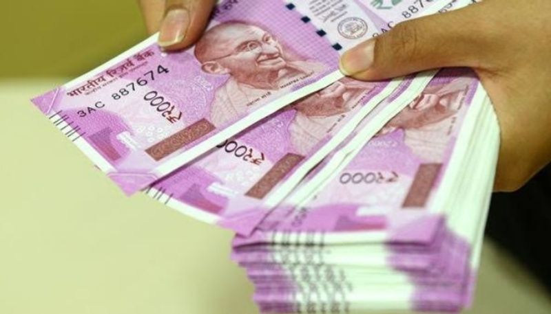 central government consider changes in income tax slabs