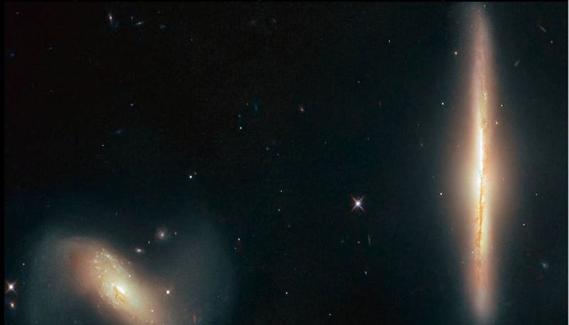 NASA Hubble Telescope Detects Dynamic Galactic Duo