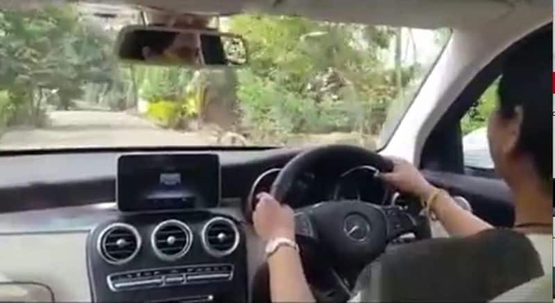 lakshmi hebbalkar drive mercedes benz during by election campaign