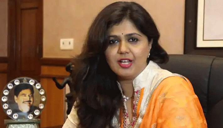 Pankaja Munde's anger was overcome, congratulations to Nadda