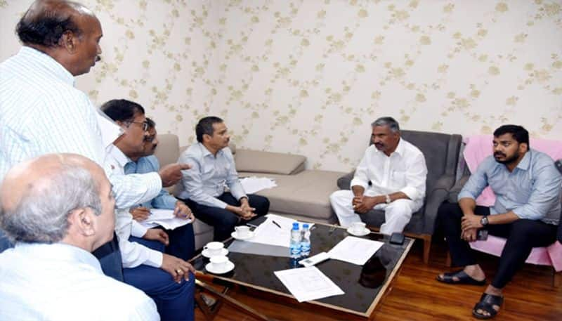 minister peddireddy ramachandra reddy review meeting on panchayathraj department