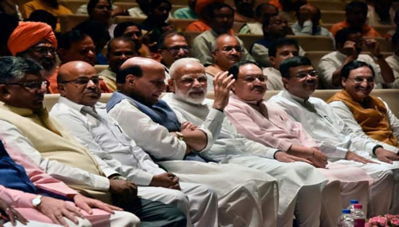 संसद के शीतकालीन सत्र में मोदी सरकार ने फतह किए कई मोर्चे