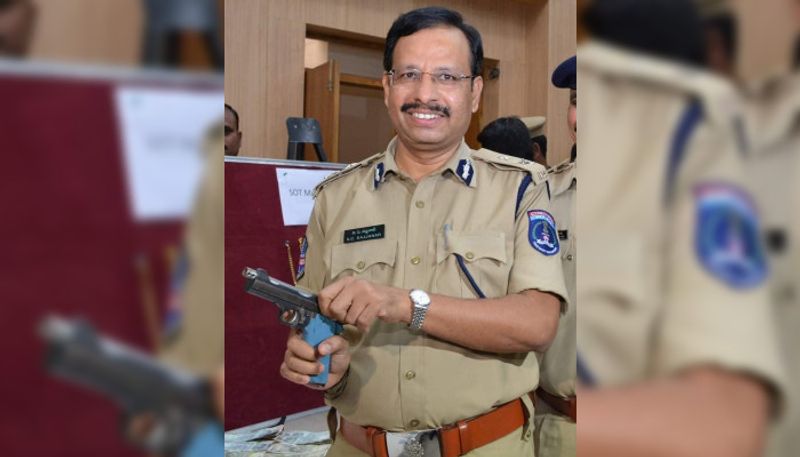 Hyderabad Encounter Hubli Based IPS officer Vishwanath Sajjanar Lead The Team