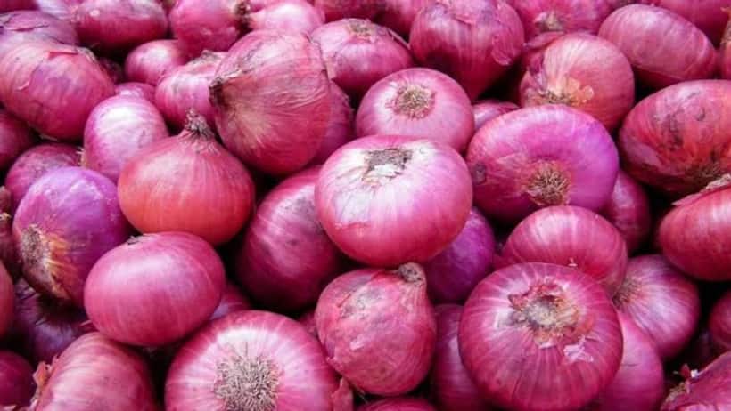 चोरी ही नहीं तस्करी भी किया जा रहा है प्याज