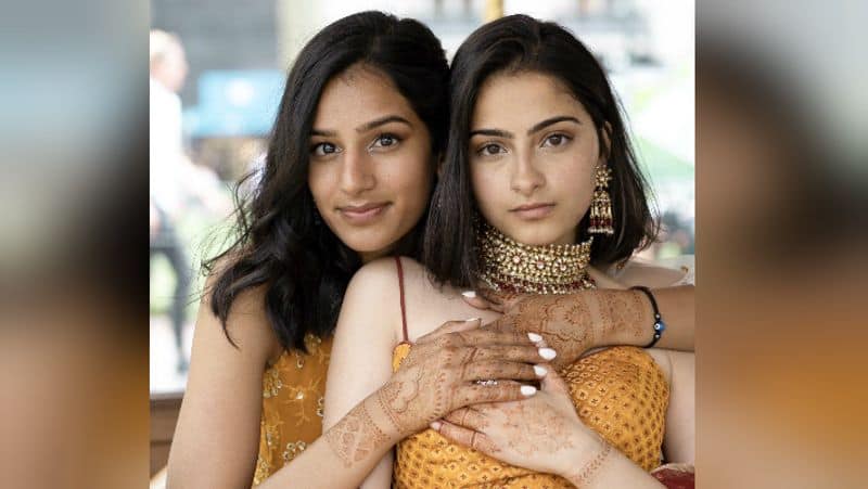 India -Pakistan lesbian couple breaks up The decision was made a few weeks before the wedding..ISR