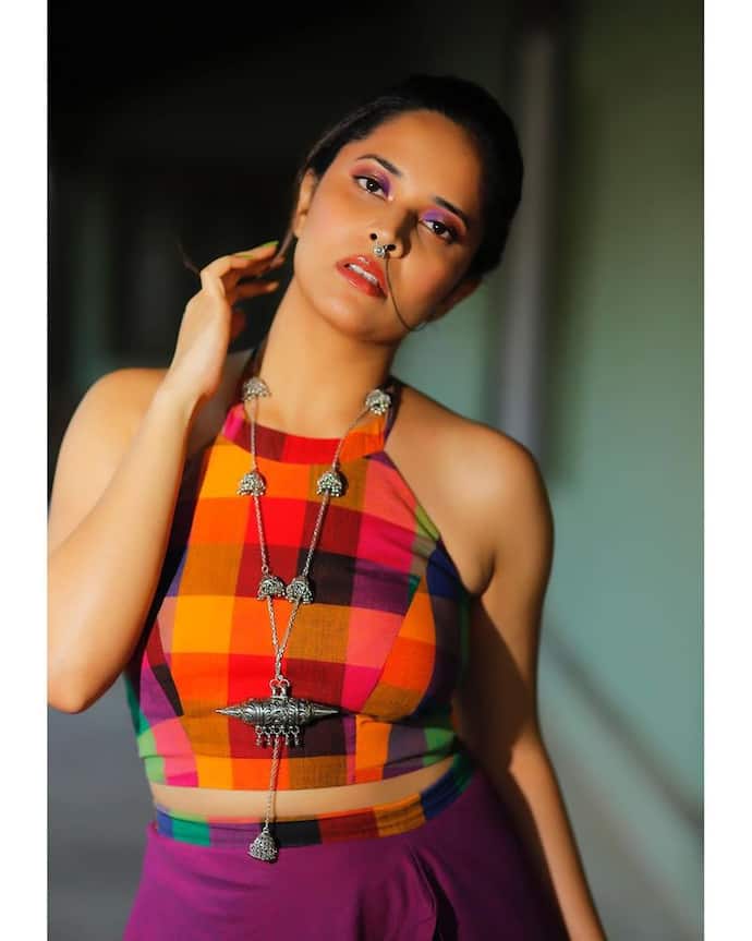 (Courtesy: Instagram) క్షణం, సోగ్గాడే చిన్నినాయనా లాంటి చిత్రాలు అనసూయకు వెండితెరపై మంచి గుర్తింపు తీసుకువచ్చాయి.