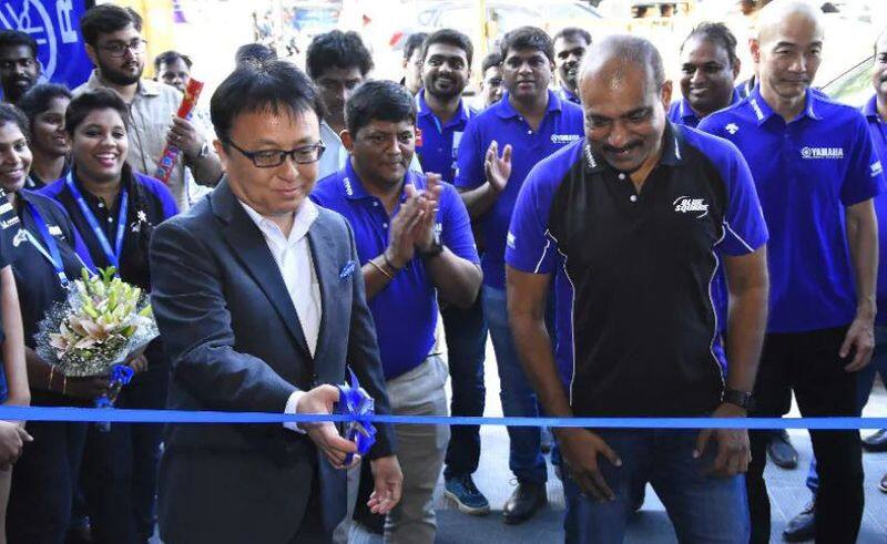 yamaha opened first blue square showrrom in chennai