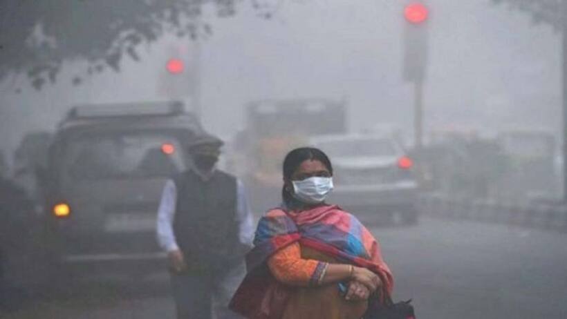 Delhi chokes as haze, Karva Chauth celebrations take pollution to highest level since November last year