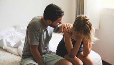 Relationship Tips : আপনার পার্টনার কি পুরোনো সঙ্গীর সঙ্গে যৌনমিলনে আসক্ত, বুঝবেন কীভাবে