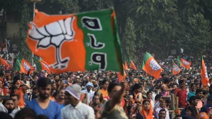 दिल्ली की सत्ता में वापसी के लिए ये है BJP का प्लान, 12 सीटों पर कुछ ऐसी है तैयारी