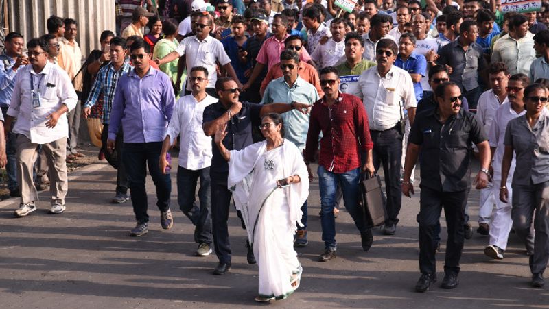 Mamata Banerjee Takes Out Protest March Against CAA