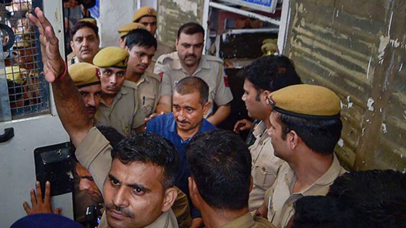 कभी उन्नाव में चलती थी सेंगर की समानान्तर सत्ता, दोषी करार दिया तो रोने लगे विधायक