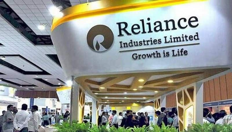 Reliance Industries topples IOC to become India's largest company