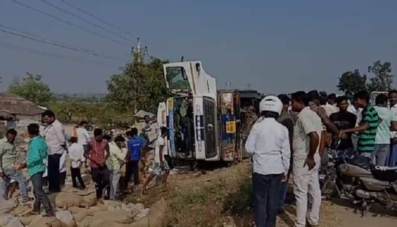 Truck Over Turn on Shed Two People Dead