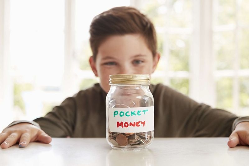 4 Importance of giving pocket money to children