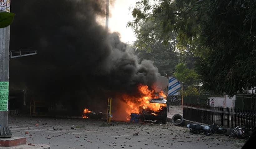 दंगाईयों ने पटना में मंदिरों में की तोड़फोड़, तोड़ा हनुमान मंदिर लेकिन राजनैतिक दल खामोश