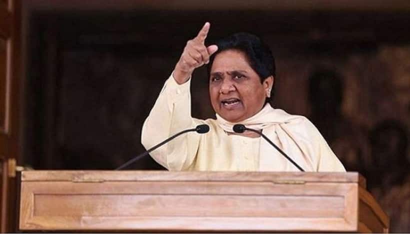जानें क्यों प्रियंका पर ज्यादा आक्रामक हो रही हैं माया