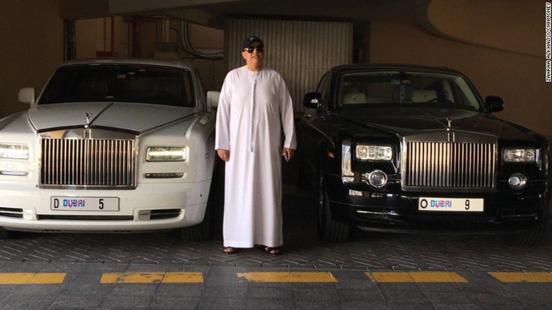 Indian business man spent 60 crore rupee for rolls Royce car registration number