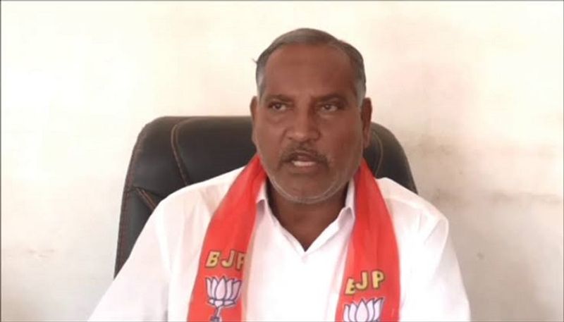 Farmers Attempt to Suicide For Haveri BJP MLA Neharu Olekar harassment rbj