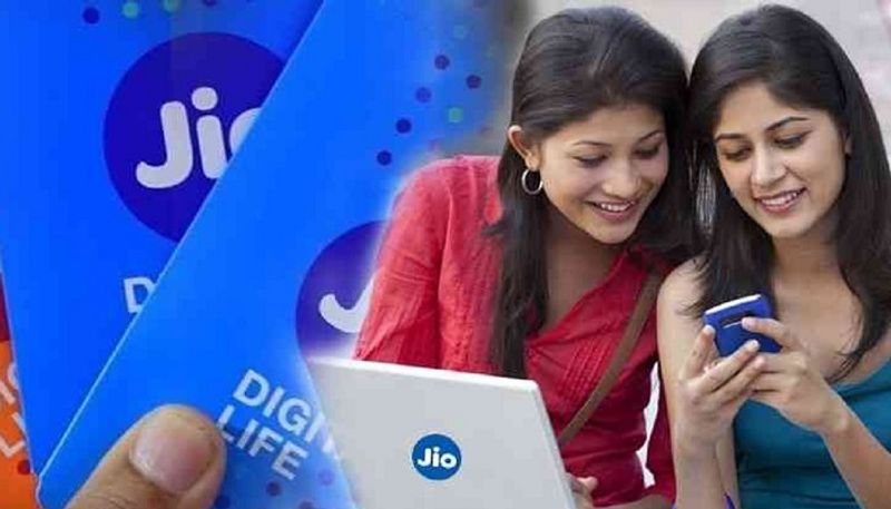 Jio provides 12 months of unlimited service under 2020 Happy New Year offer