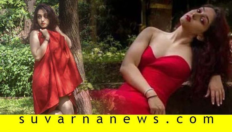 Amir Khan's daughter ira khan red hot photoshoot on tree