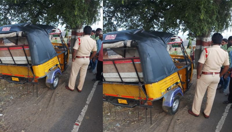 Auto accident in guntur, two died