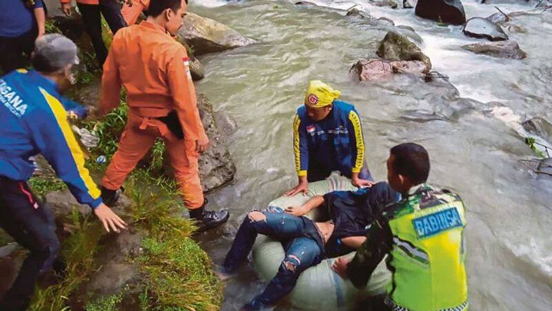 Indonesia bus crash... at least 24 people killed