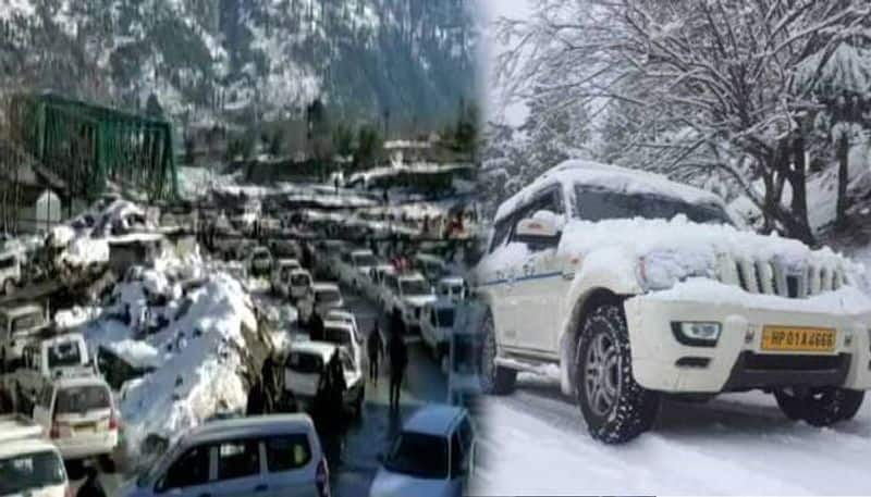 tourists Stuck in manali 4 km Traffic Jam In Mountains