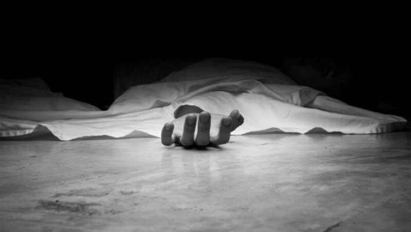 11th std student attempted suicide in hostel