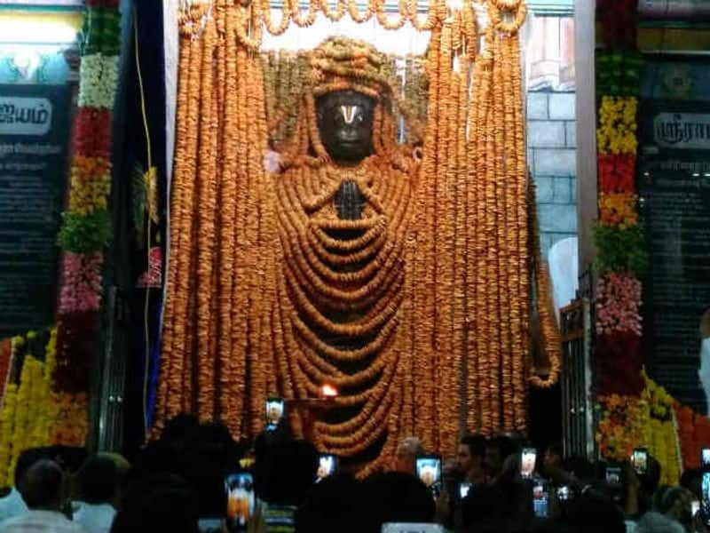 vadamalai for namakkal anjaneyar due to anuman jeyanthi