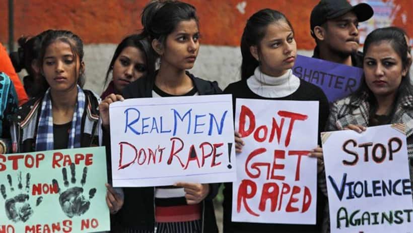 हैदराबादः श्रम मंत्री के कॉलेज में भी बेटियां असुरक्षित, लैब इंचार्ज ने बीटेक की छात्रा से किया रेप