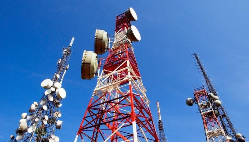 Centre to auction millimetre bands for 5G next year-end