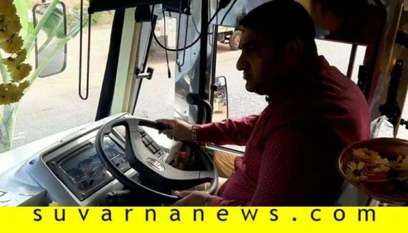 Bhatkal MLA Sunil Naik inaugurates two new buses to ply between Bhatkal Tirupati