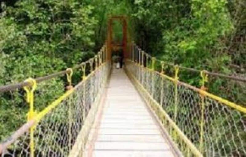 people requests to repair 8 years old hanging bridge in Kudige madikeri