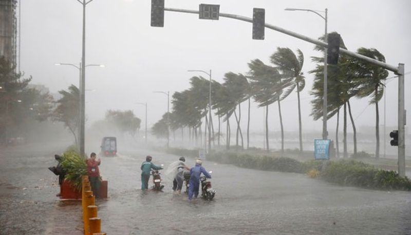 heavy rain lashes andhra pradesh heavy rainfall in nellore and chittoor districts