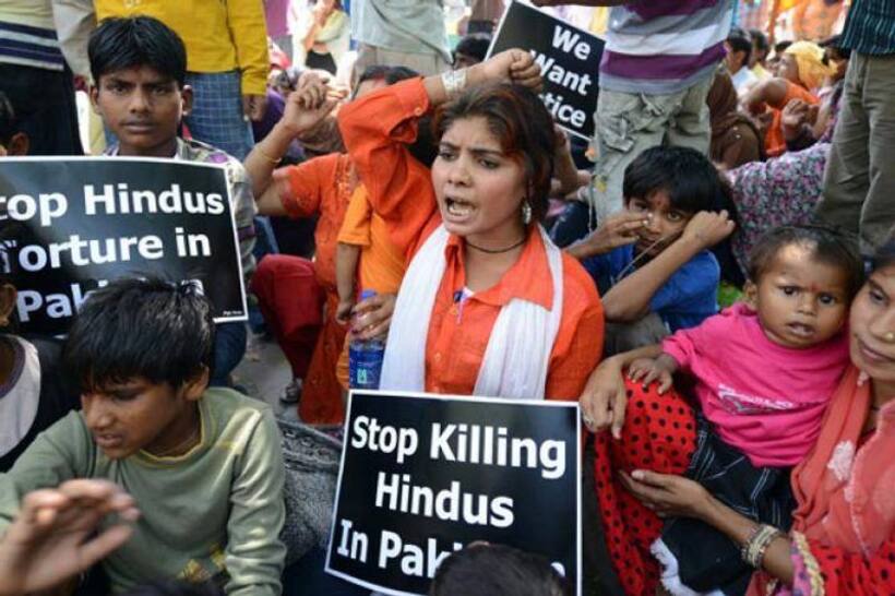 पाकिस्तान में इस्लामिक कट्टरपंथी कर रहे हैं हिंदुओं के उत्पीड़न, यूएन के सामने हो रहे हैं प्रदर्शन