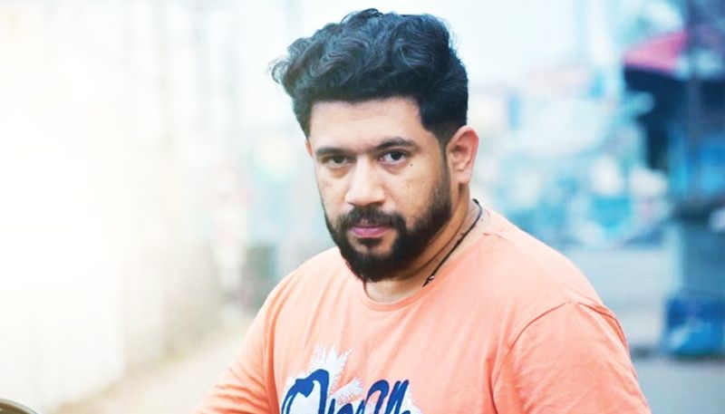 Bigg boss malayalam season two contestant RJ Raghu